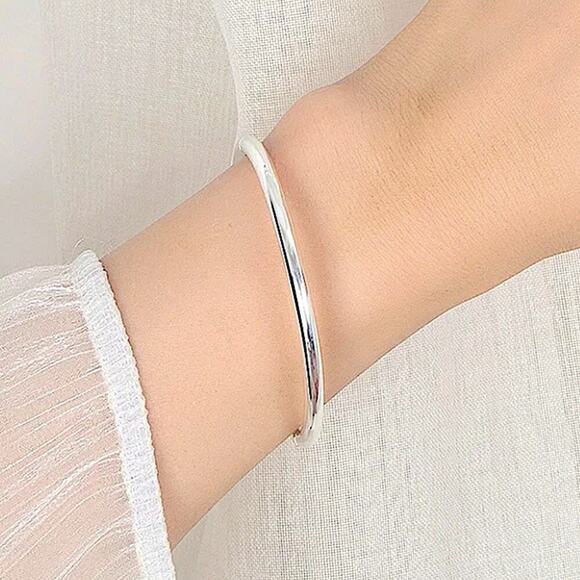 Stampd Jewelry - Sterling Silver Minimalist Bangle Bracelet